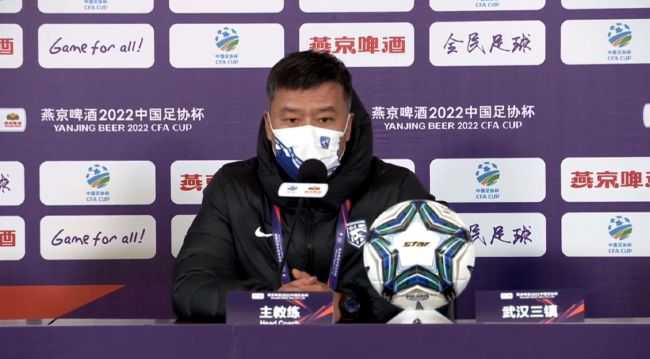 影片凭借其独特的暴力美学风格和全员颠覆性表演，持续收获好评。