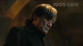 木村光希卷发慵懒精致 手持花束甜笑可人 2020-06-04 6月3日晚，木村光希在微博晒出一组由姐姐木村心美拍摄的美照。